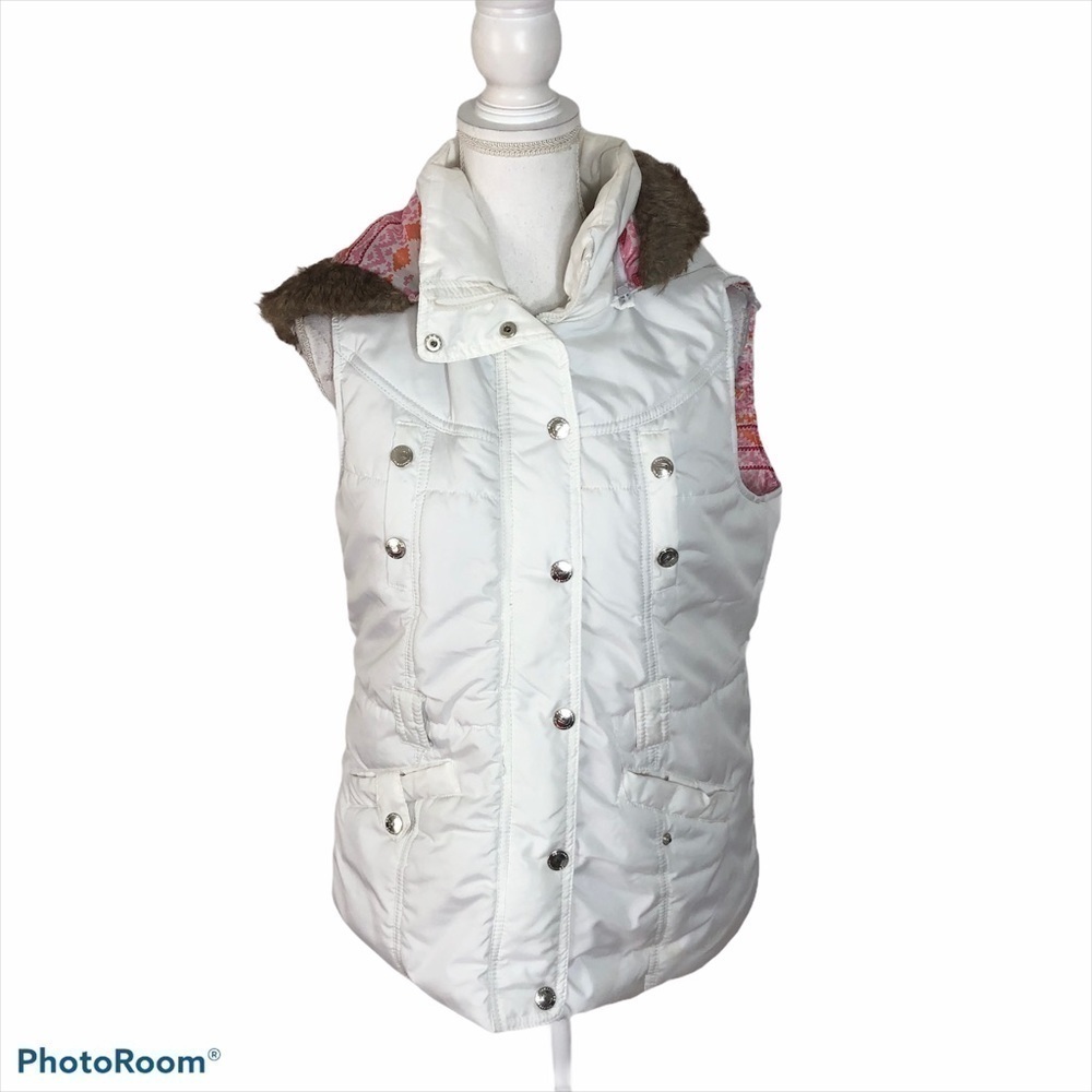 Dollhouse White Puffer Vest Faux Fur Hood Large